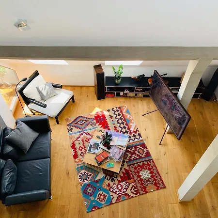Exklusives Penthouse Im Ehemaligen Bunker * Hannover